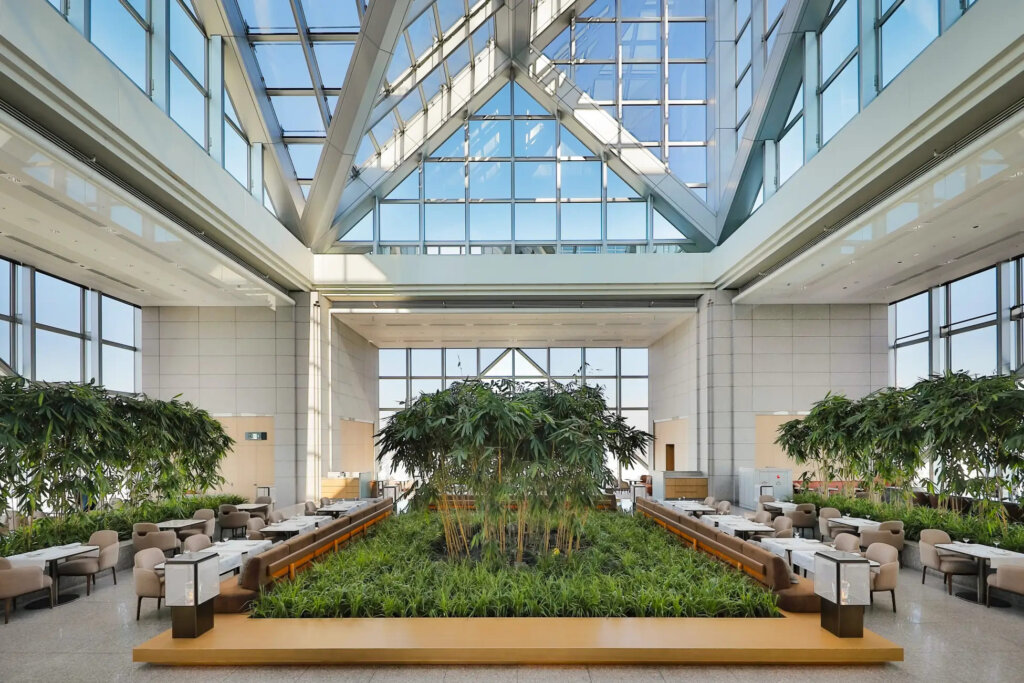 パーク ハイアット 東京｜ピーク ラウンジ