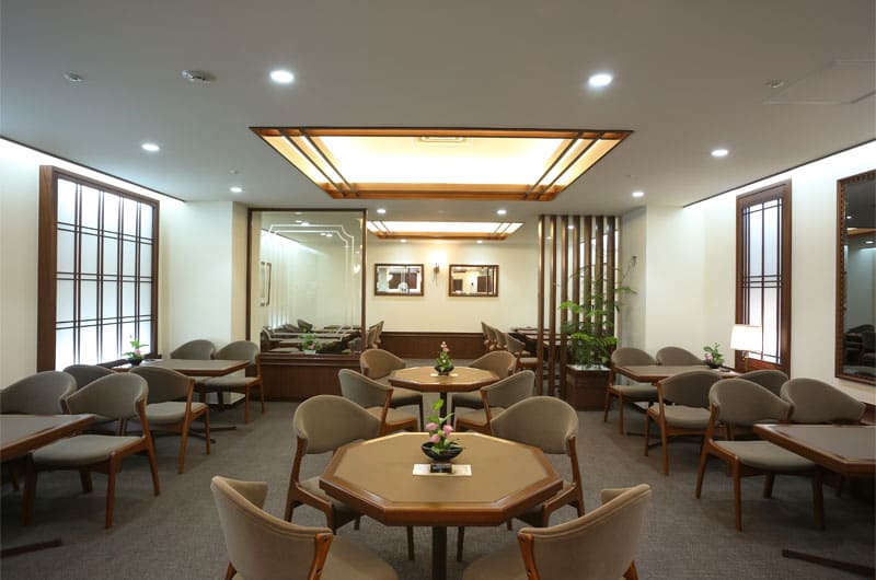 ウエスト ベイカフェ ヨコハマ